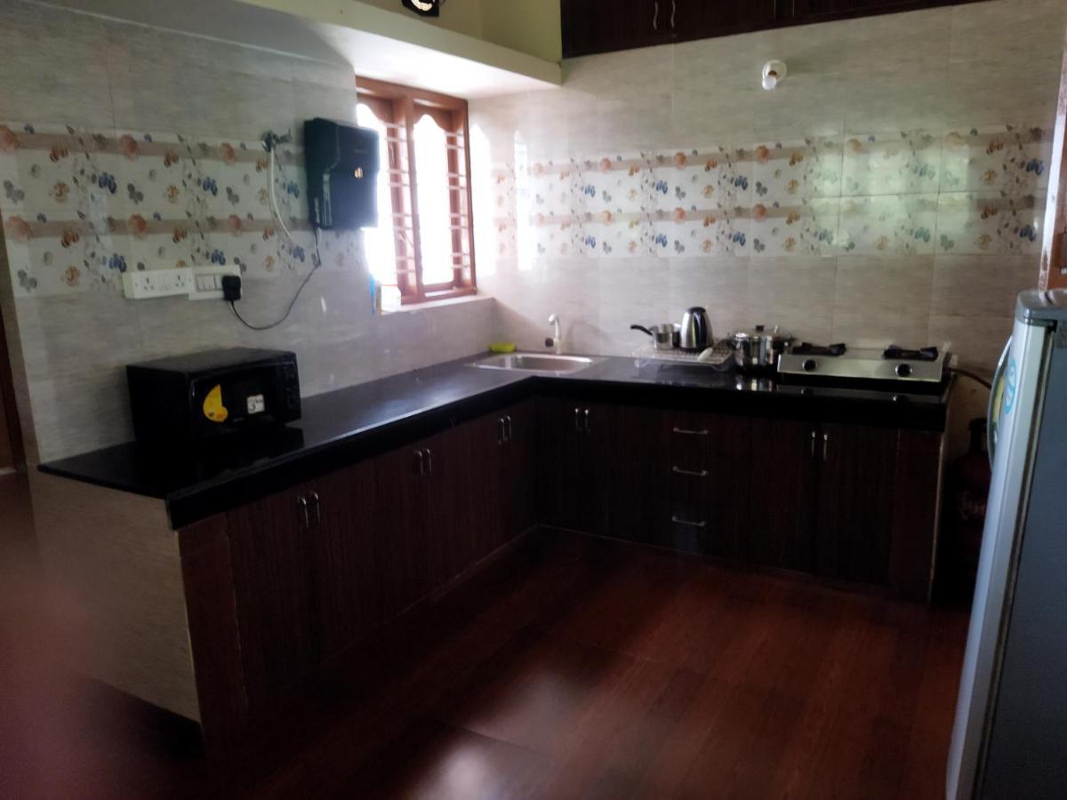 Hidden Gem Home Stay 마디케리 외부 사진
