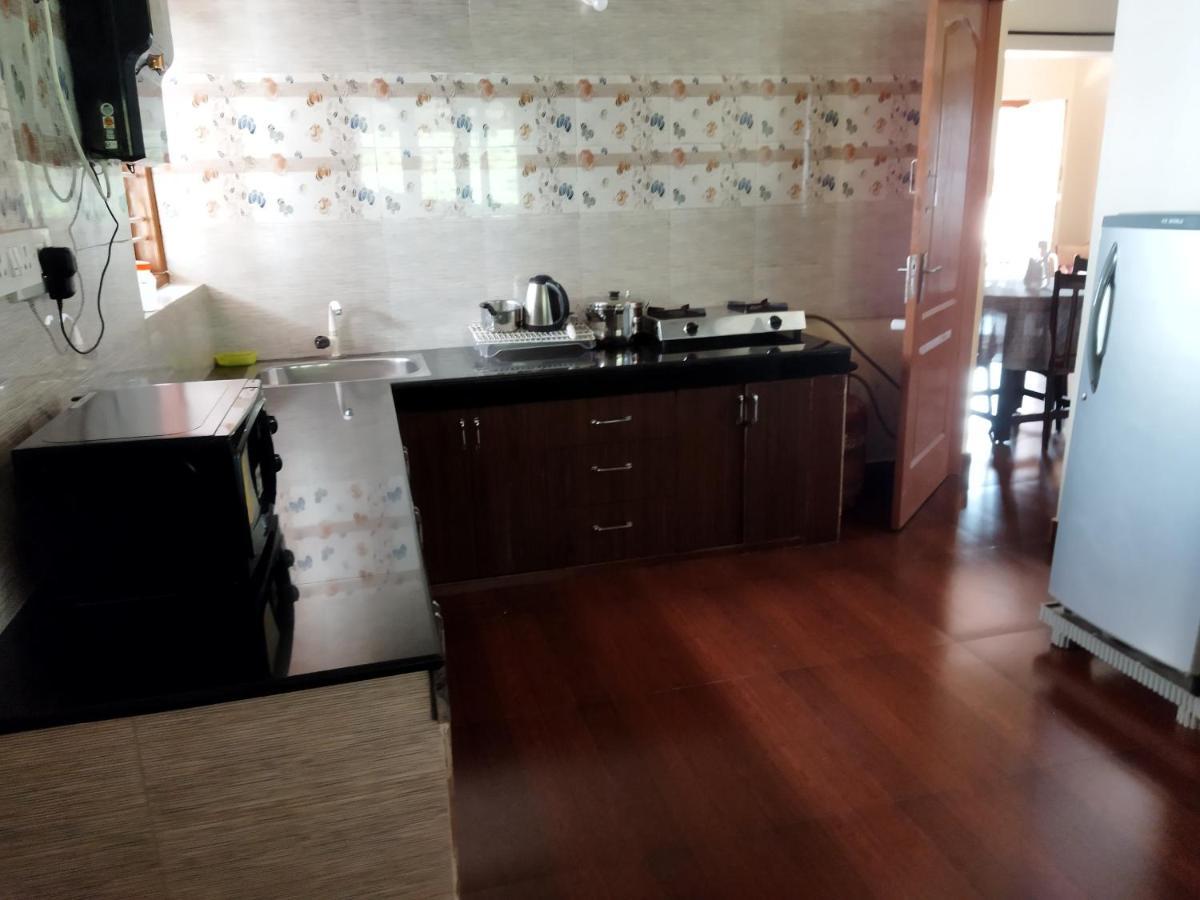 Hidden Gem Home Stay 마디케리 외부 사진